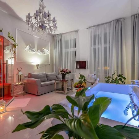 Apartament Sensual Sauna&Jacuzzi Poznan Stare Miasto Exterior foto
